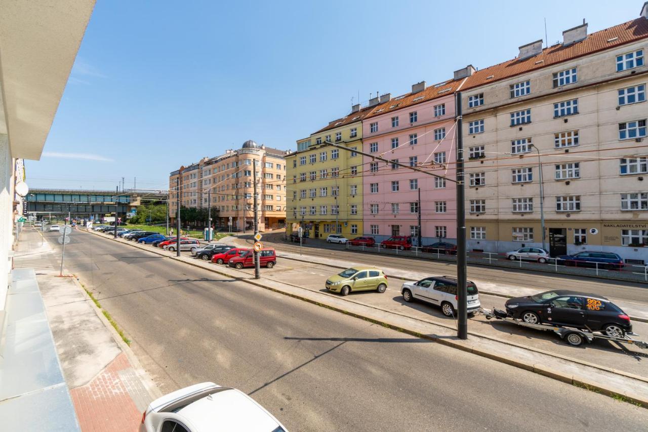 Brand New Two Room Apartment #34 With Free Secure Parking In The Center Prague Ngoại thất bức ảnh